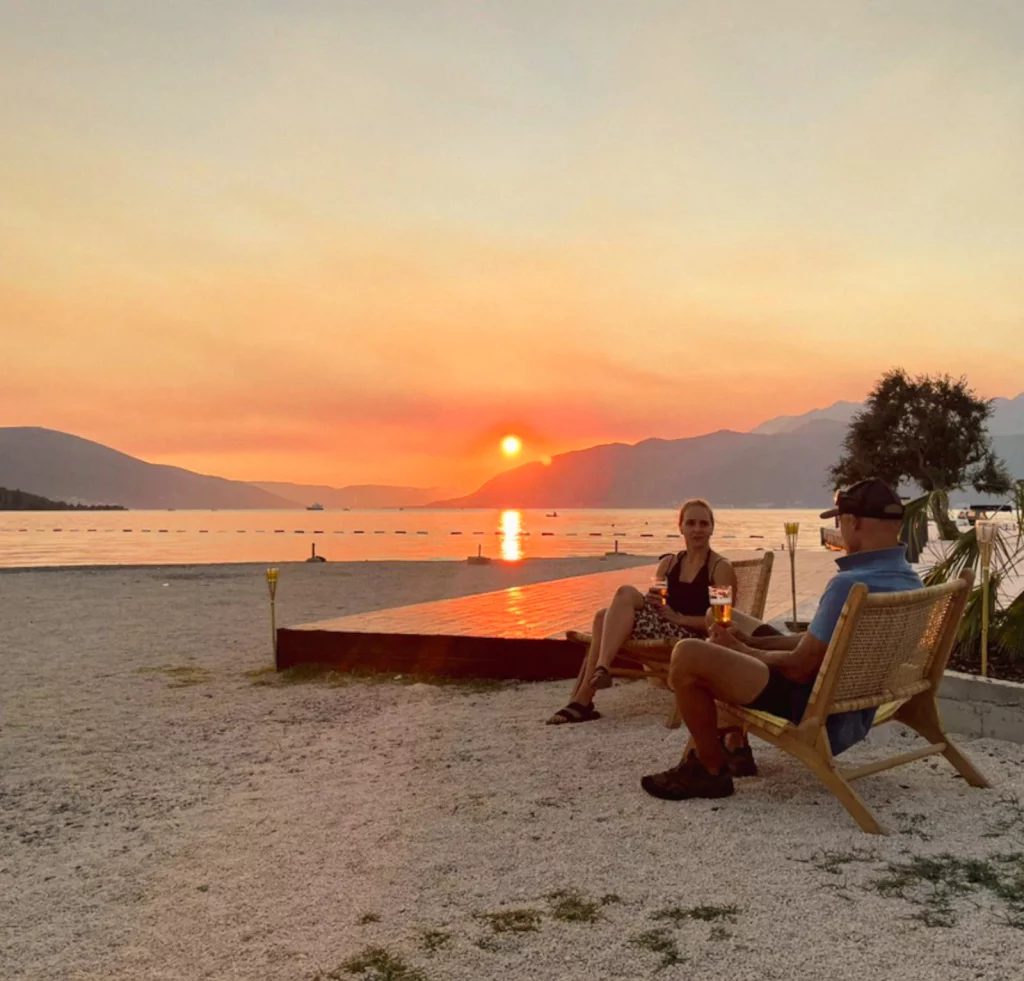 the-best-beach-in-montenegro-royal-blue-beach-blub-montenegro-01 the-best-beach-in-montenegro-royal-blue-beach-blub-montenegro-01